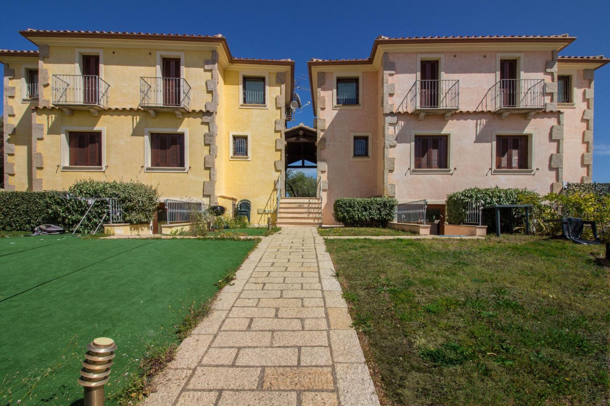 Rovo House, Pittulongu, Olbia, Sardinia Villa Exteriör bild