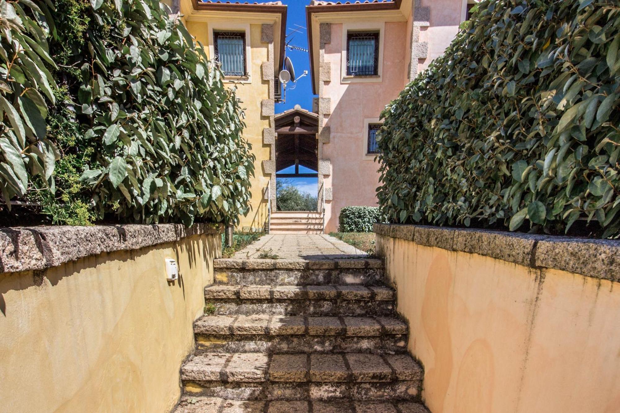 Rovo House, Pittulongu, Olbia, Sardinia Villa Exteriör bild